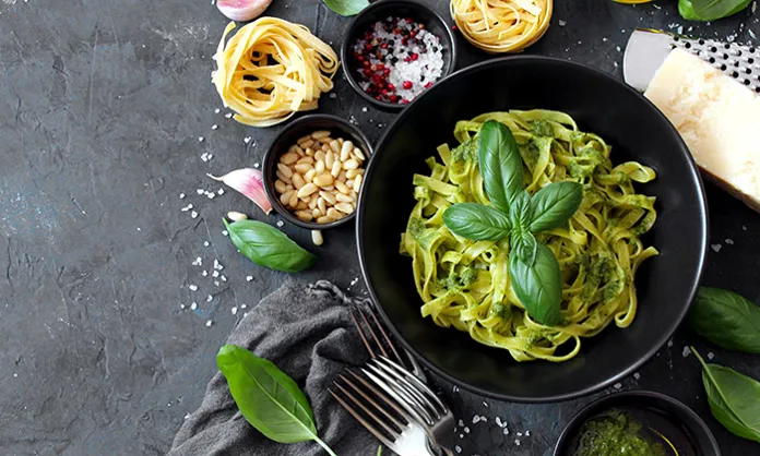 Pasta pesto